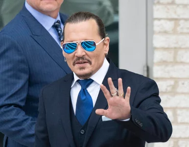 Miniatura: Johnny Depp zagrał na scenie z Jeffem...