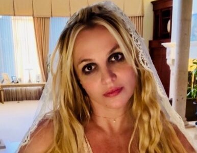 Miniatura: Britney Spears zamieszcza nagie zdjęcia i...