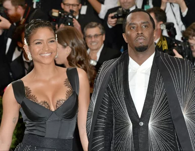 Miniatura: Cassie oskarża Puff Daddy'ego o „gwałty i...