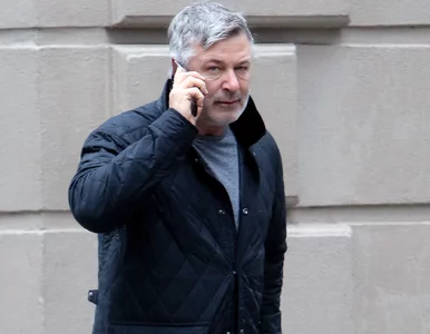 Miniatura: Alec Baldwin przypadkowo zastrzelił...